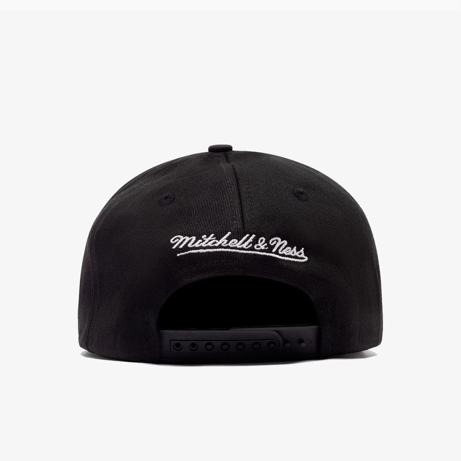 Mitchell & Ness Cleveland Cavaliers Pro Pinch Snapback - Black 2 Mitchell & Ness Cleveland Cavaliers Pro Pinch Snapback - Black - Image 2