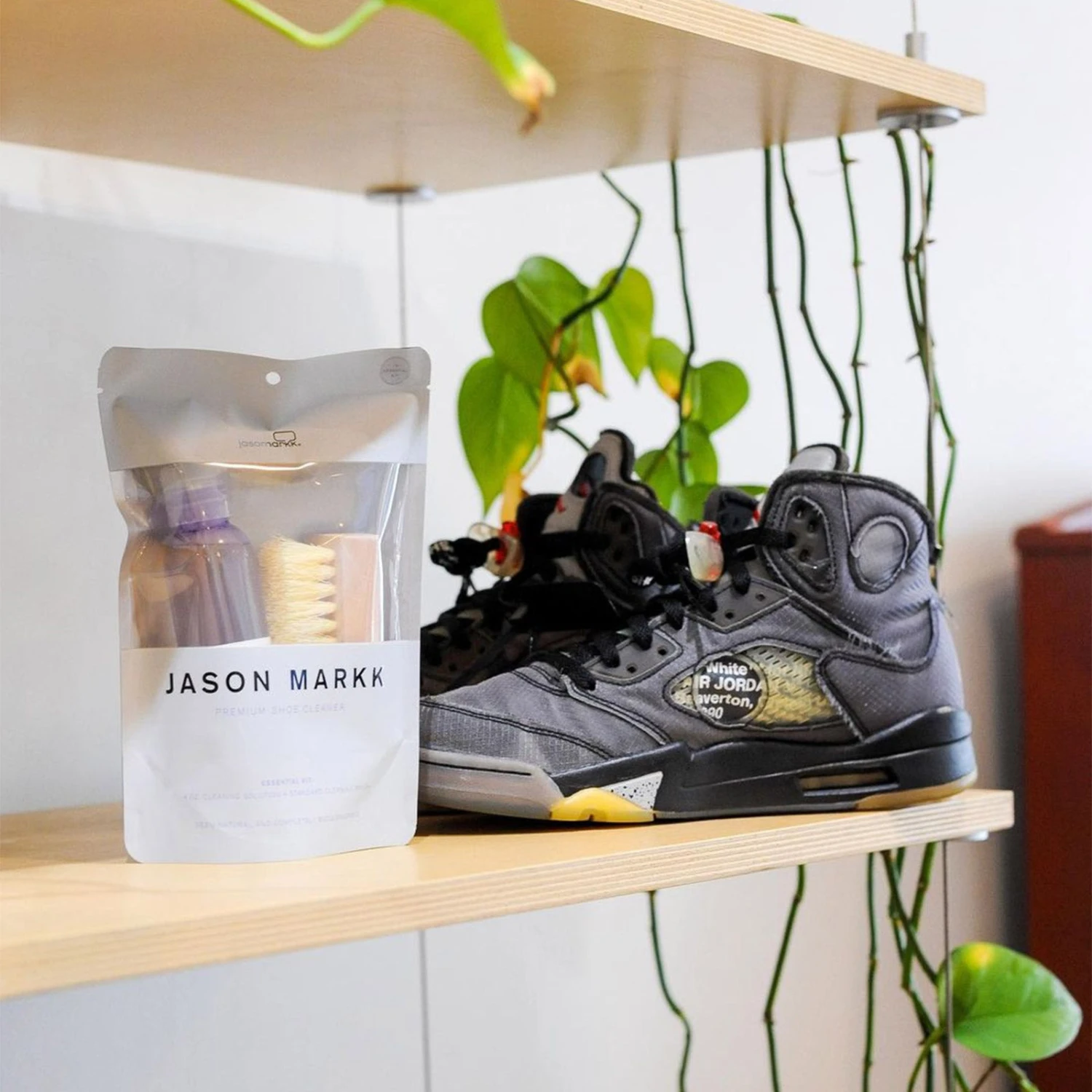 Jason Markk 4oz. Essential Kit 3 Jason Markk 4oz. Essential Kit - Image 3