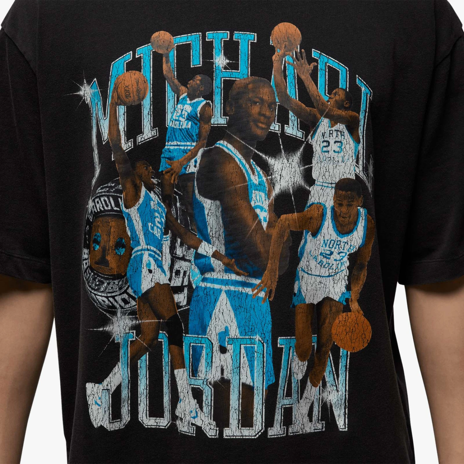 Jordan Flight Essentials Graphic T-Shirt - Black 6 Jordan Flight Essentials Graphic T-Shirt - Black - Image 6