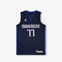 Nike Luka Doncic Dallas Mavericks Statement Edition Youth Swingman Jersey - Navy